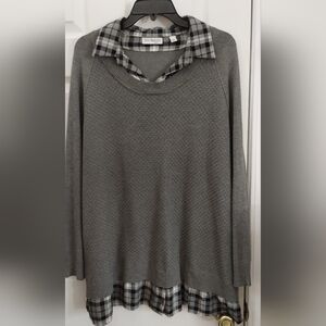 Kim Rogers Gray Textured Sweater with Plaid Trim